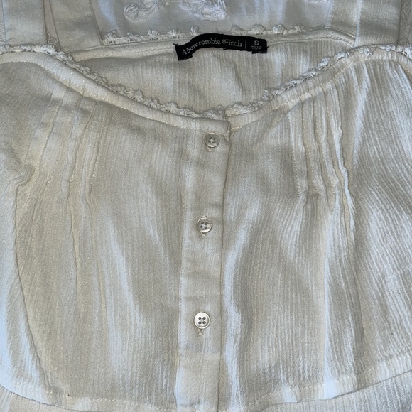 Abercrombie• flowy top - Picture 3 of 3